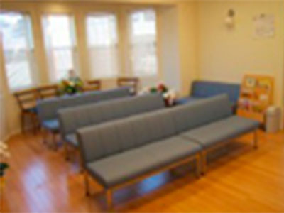 猪口医院　待合室